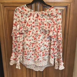 Floral bell sleeve bohemian look top
